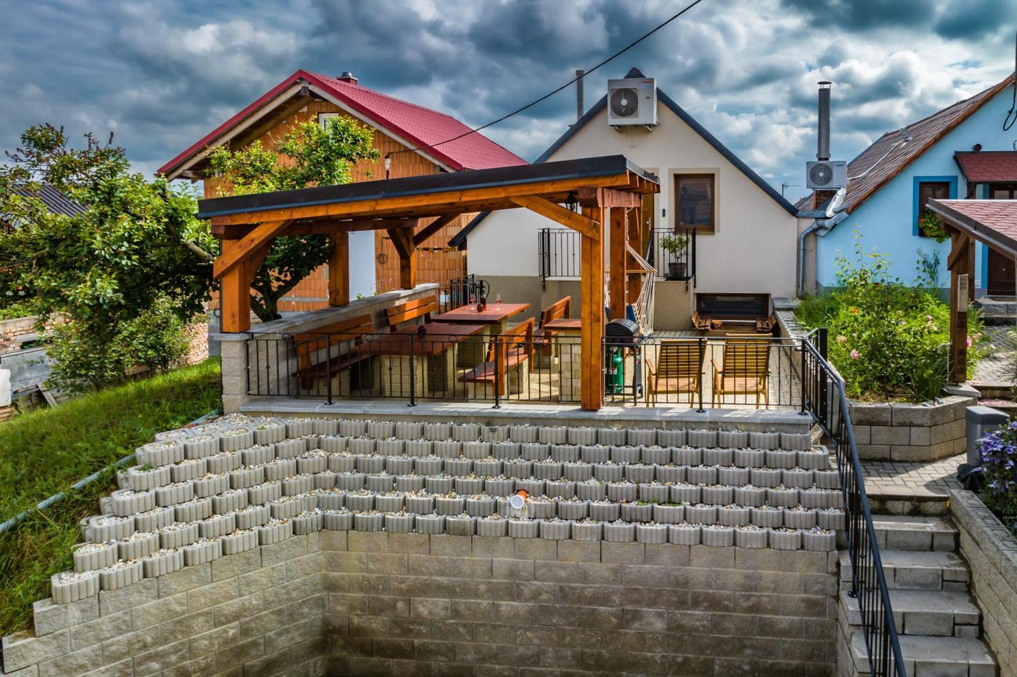 Vinný sklep Vinoza Velké Bílovice Exteriér fotografie